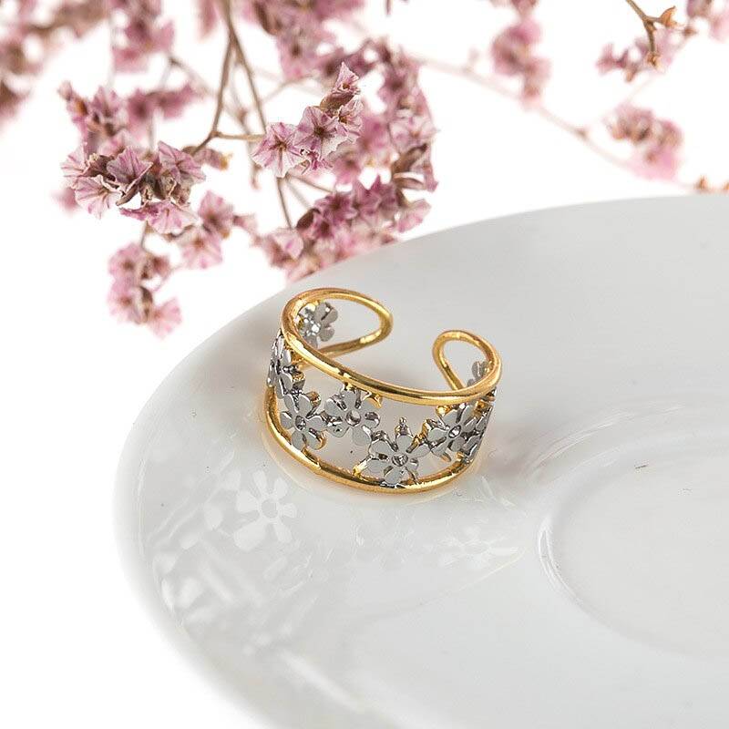 Blooming Daisy Ring Rings